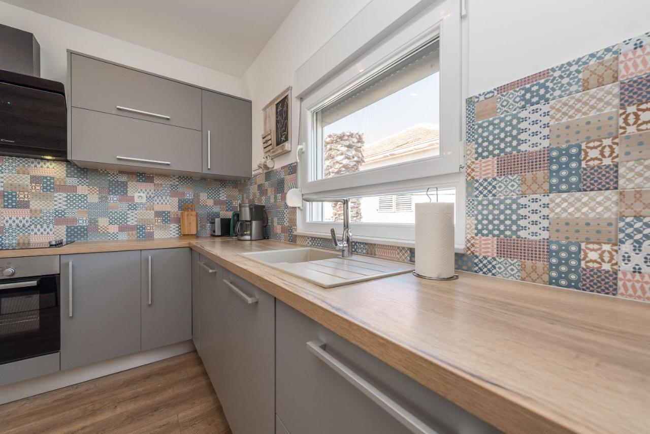 Apartmani Dmarie Privlaka  Exterior photo
